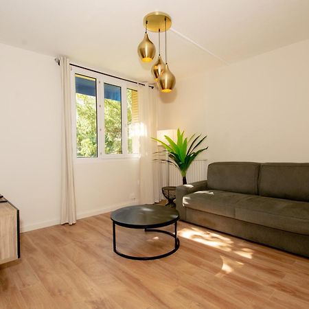 Suite Maddison Villeurbanne Luaran gambar