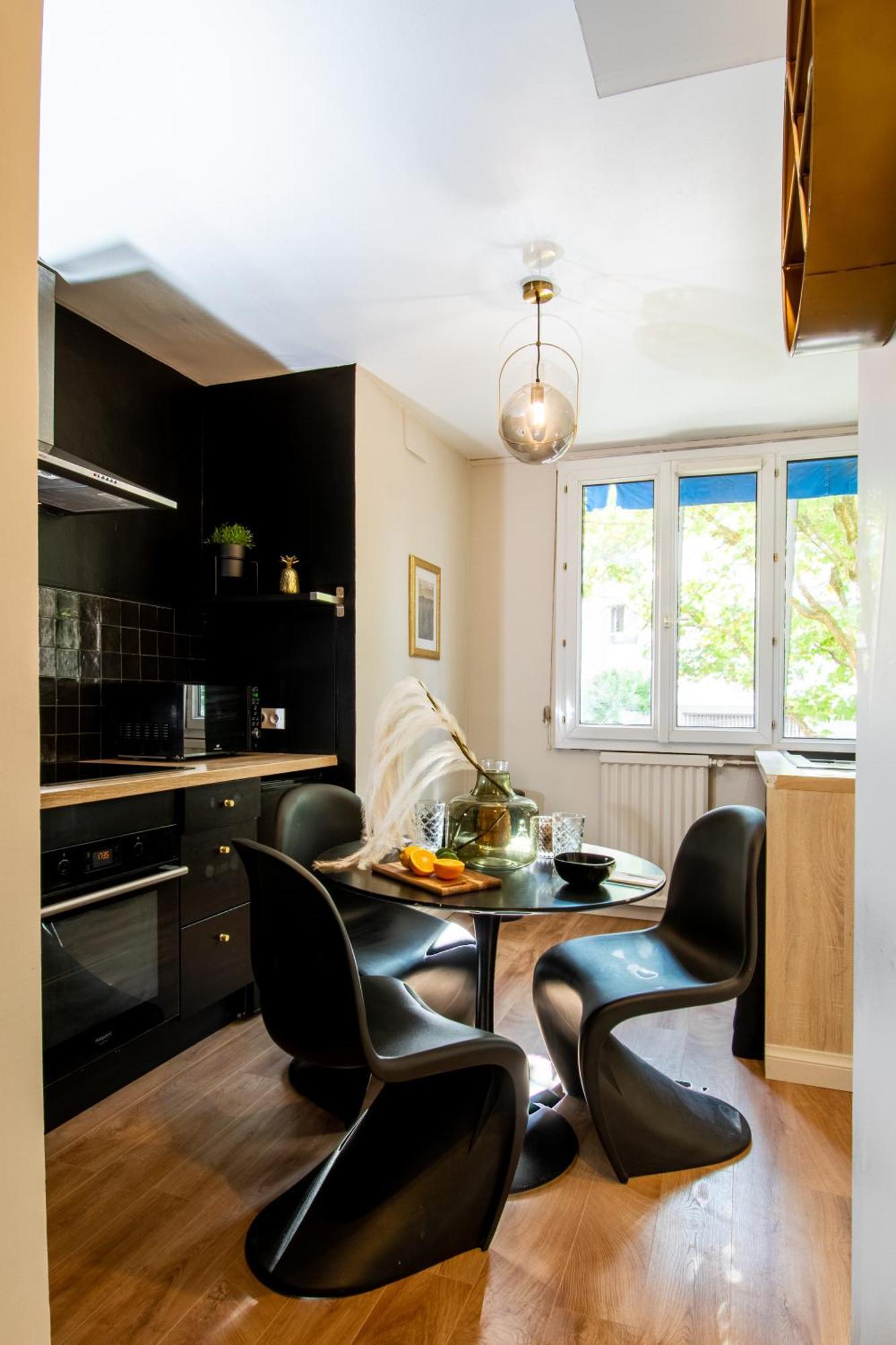 Suite Maddison Villeurbanne Luaran gambar